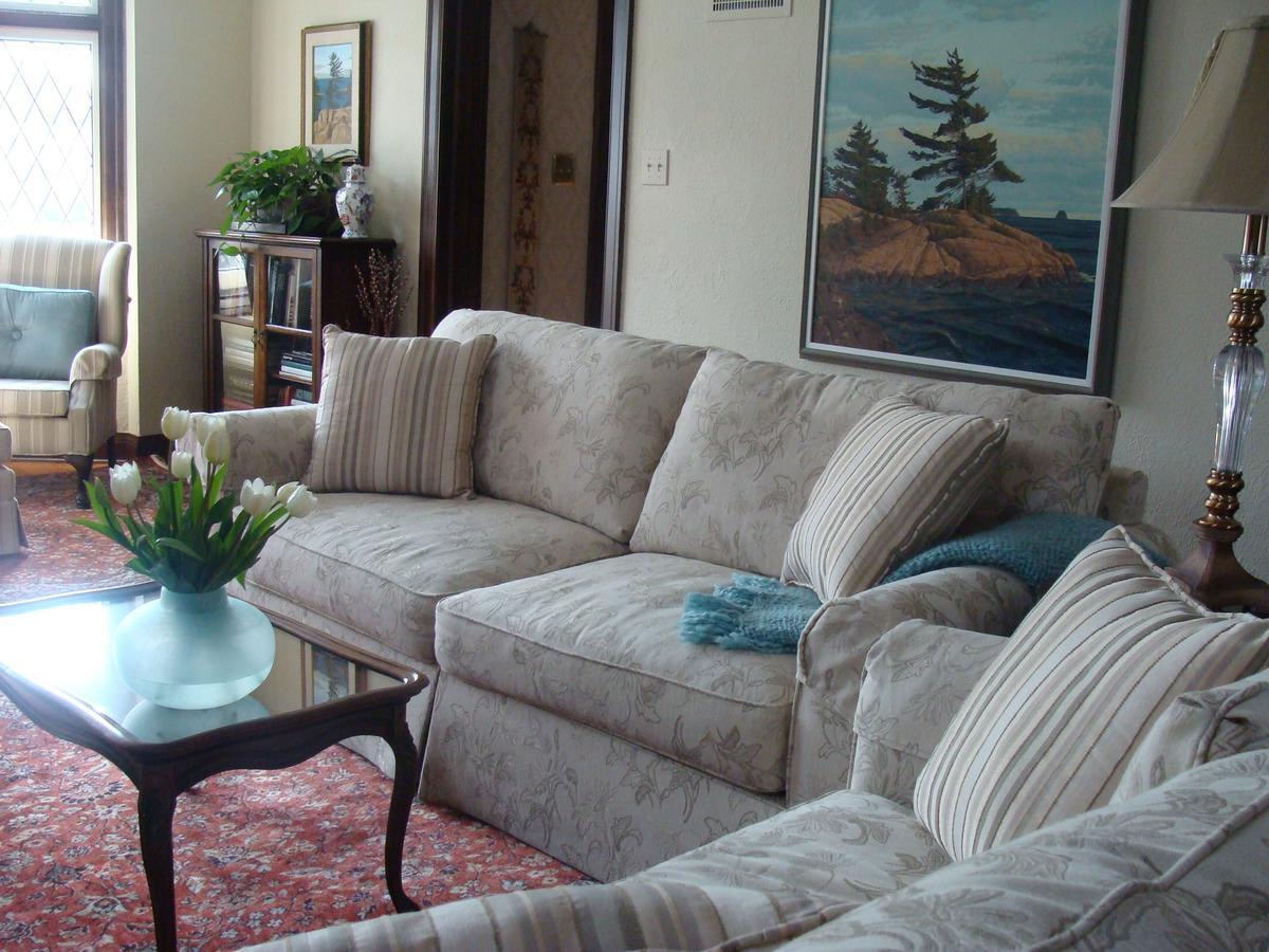 Bed and Breakfast Robinsong à Thorold Extérieur photo