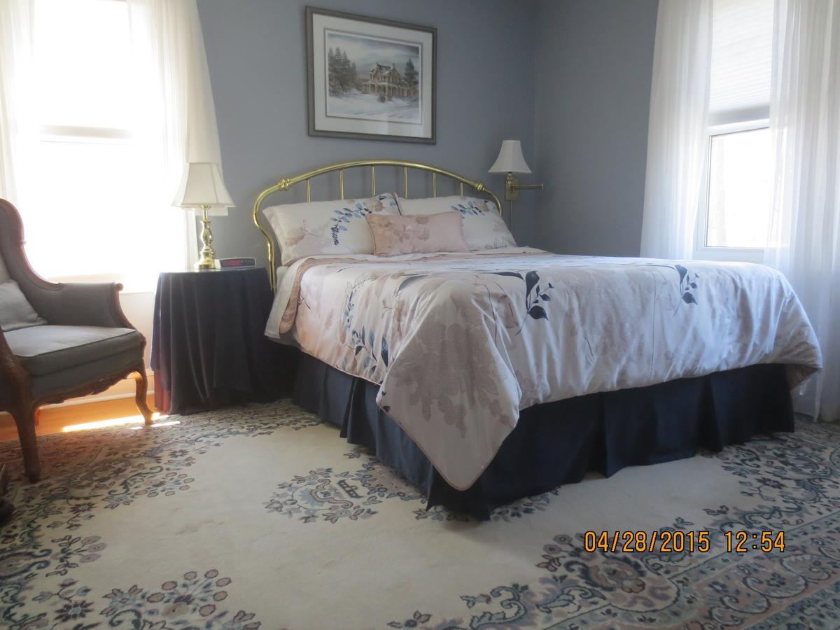 Bed and Breakfast Robinsong à Thorold Chambre photo