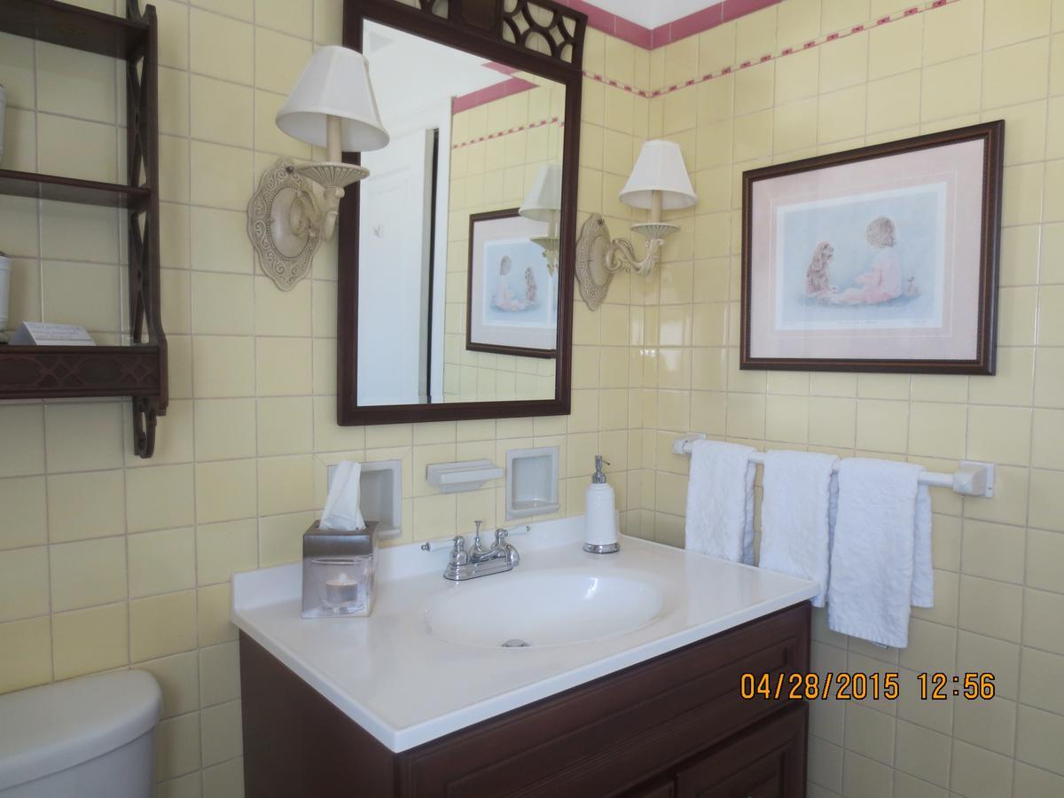 Bed and Breakfast Robinsong à Thorold Chambre photo